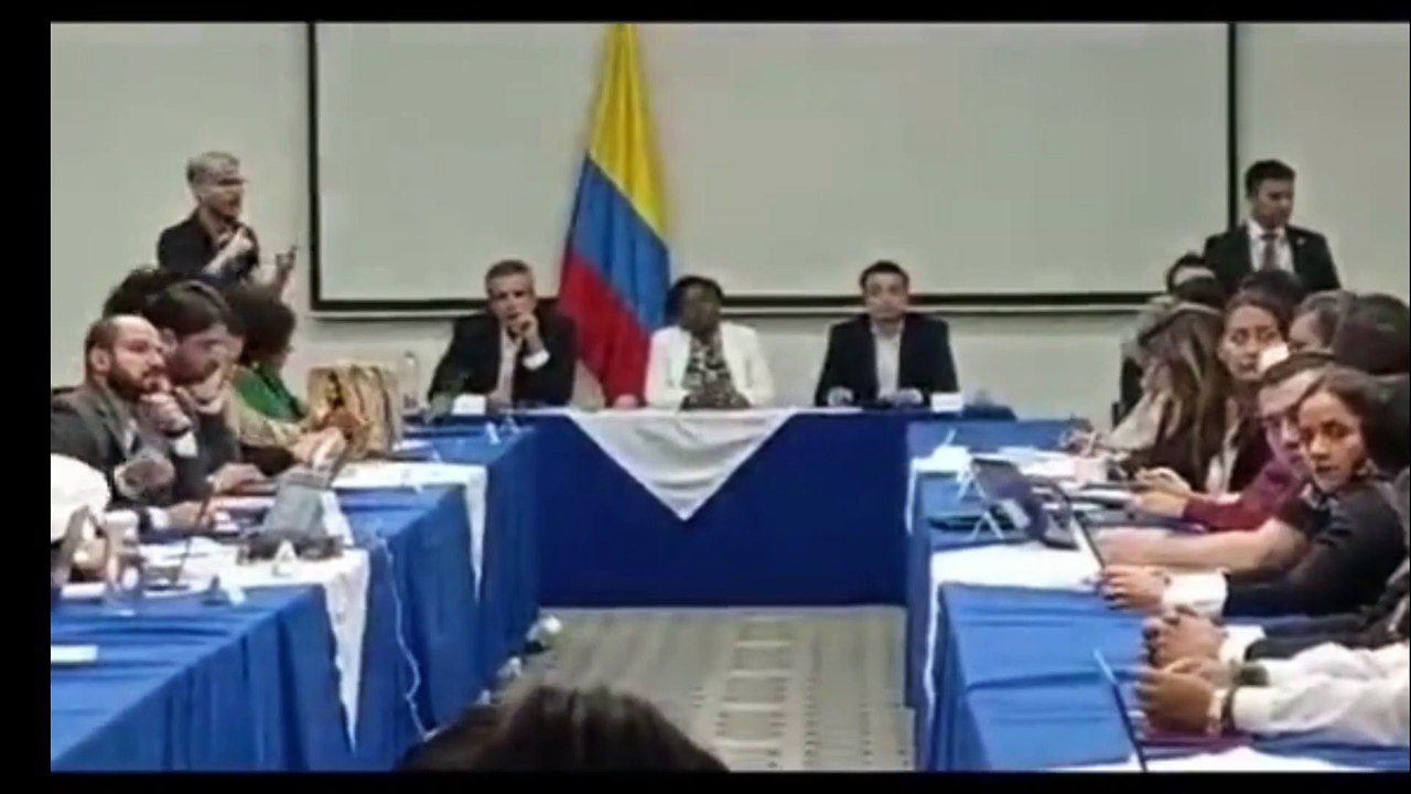 LA REBELIÓN CONTRA FRANCIA