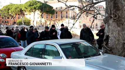 Cospito, ministero blindato per il presidio degli anarchici: "Se ammazzano Alfredo la pagheranno"