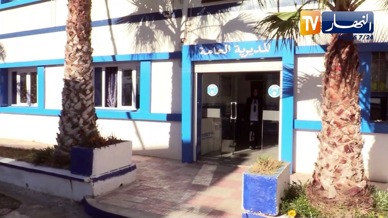 تيارت: السيدة لعرج.. إمرأة تقتحم عالم سياقة الحافلات