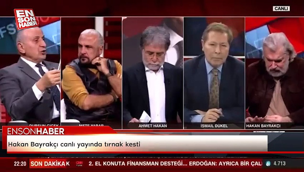 Hakan Bayrakçı canlı yayında tırnak kesti