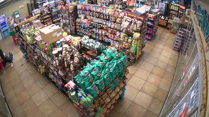 Glendale PD searching for robbery suspect