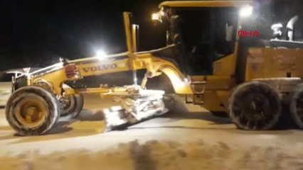 SİVAS'TA 268 YERLEŞİM YERİNİN YOLU KAPALI