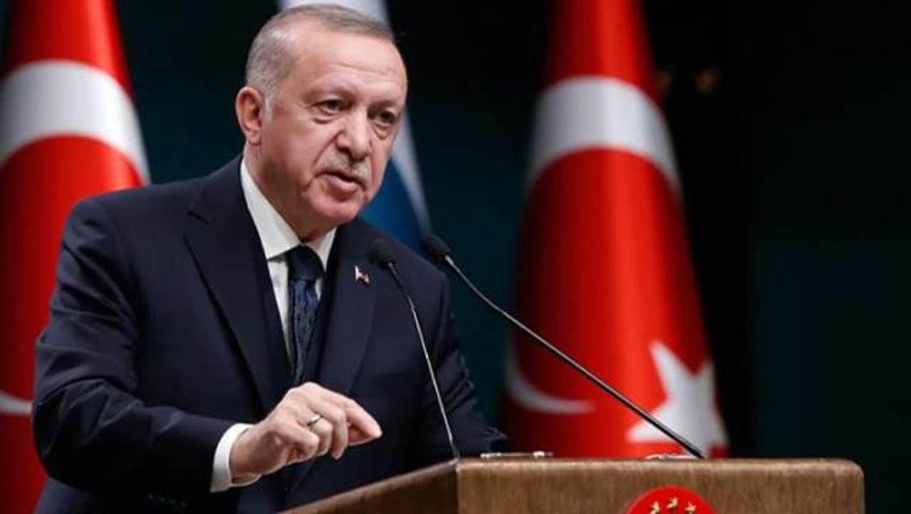 Yunan gazetesinden skandal çağrı: Erdoğan, Finlandiya ve İsveç'in NATO'ya katılmasını engellerse, Türkiye'yi ihraç edin