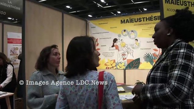 Salon du Bien-Être. Claire Baudry praticienne en Maïeusthésie. Paris/France - 03 Février 2023