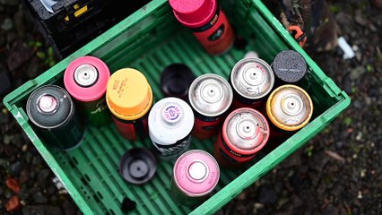 Unite For A Workers' Economy Mural In Glasgow's Calton doffs cap to the Calton Weavers