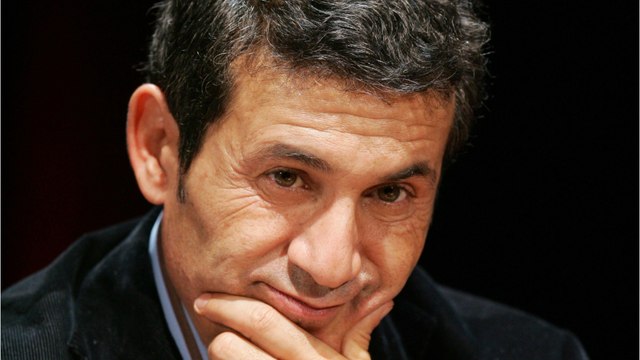 Dove Attia “traumatisé” par une explosion dans les coulisses d’une comédie musicale : “J’ai été très marqué”