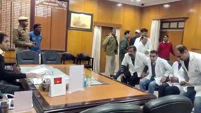 स्वास्थ्य का अधिकार अधिनियम में संशोधन करने की मांग, मेडिकल एसोसिएशन ने निकाली रैली