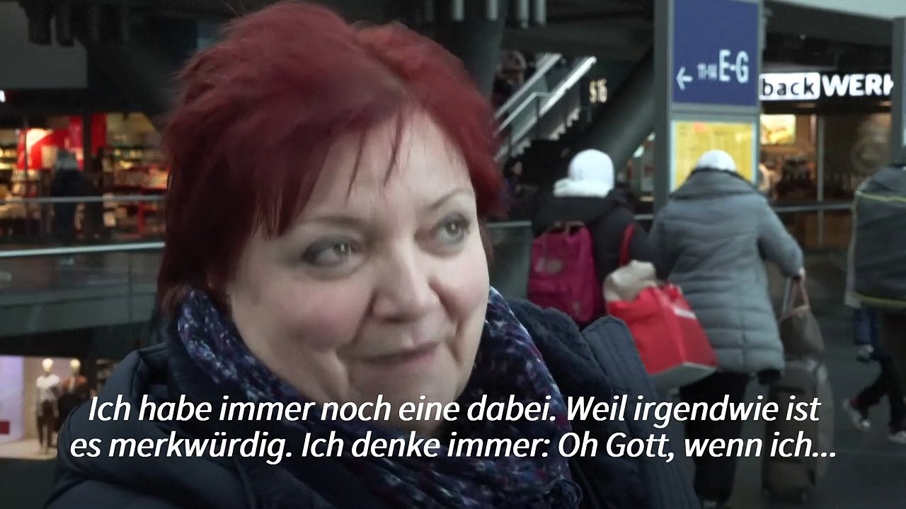 Ohne Maske in der Bahn - Reisende sind froh