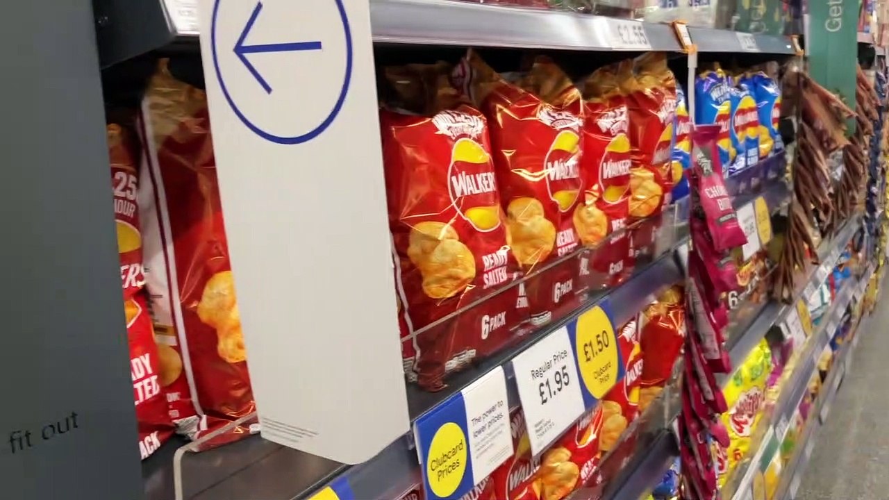 Tesco opens new store in Horsham