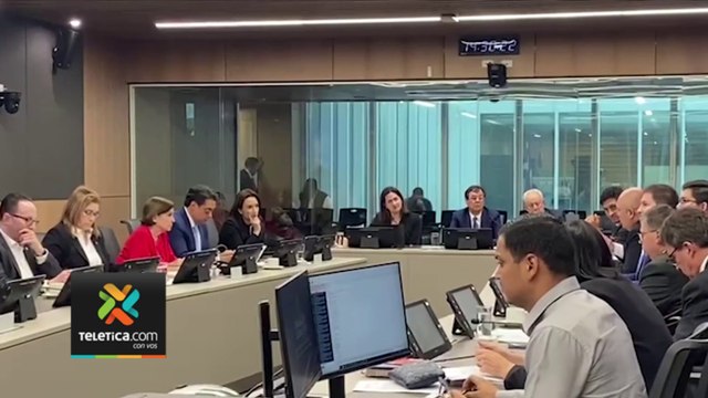 tn7-horas-extras-y-extencion-de-jornadas-a-doce-horas-complican-proyecto-de-flexibilizacion-laboral-020223