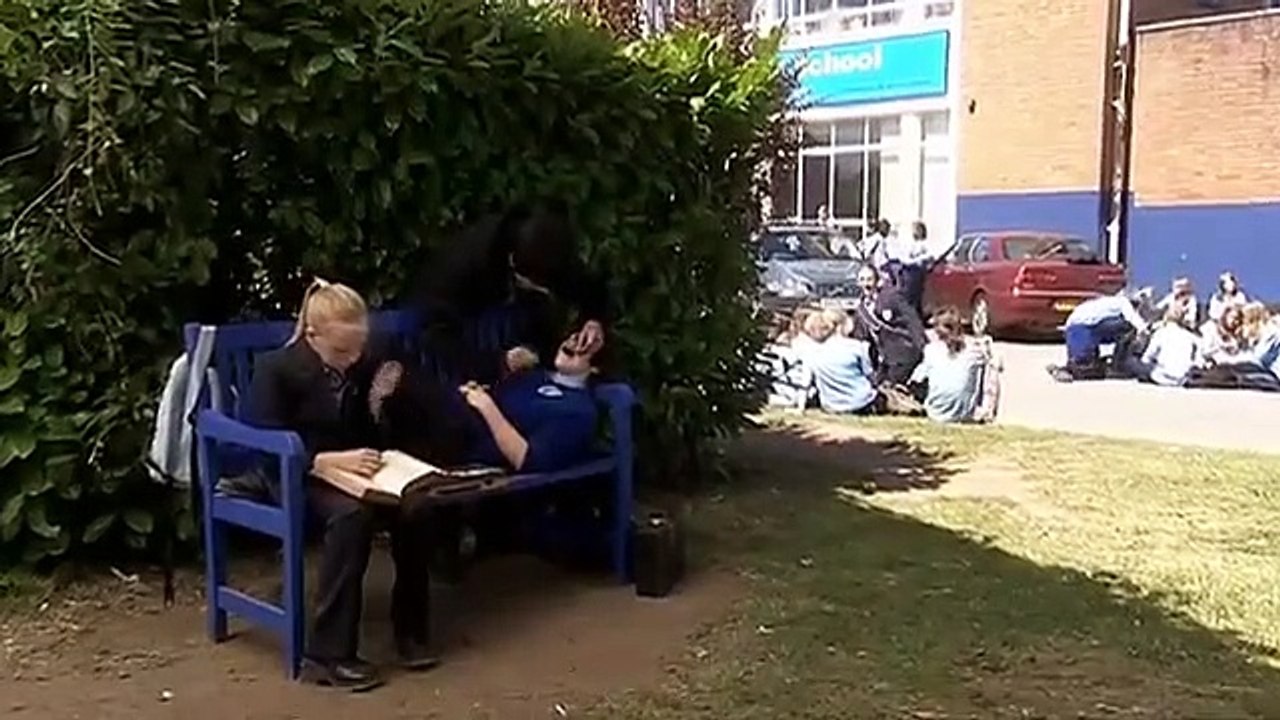 Young Dracula - Se1 - Ep06 - Toothache HD Watch