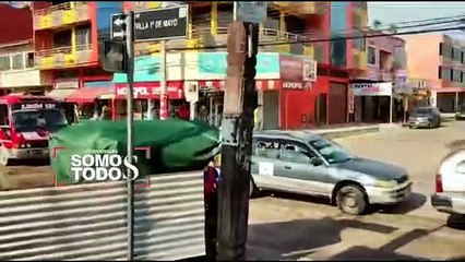 Vecinos piden la atención en una acera de la calle11 y avenida principal de la Villa Primero de Mayo