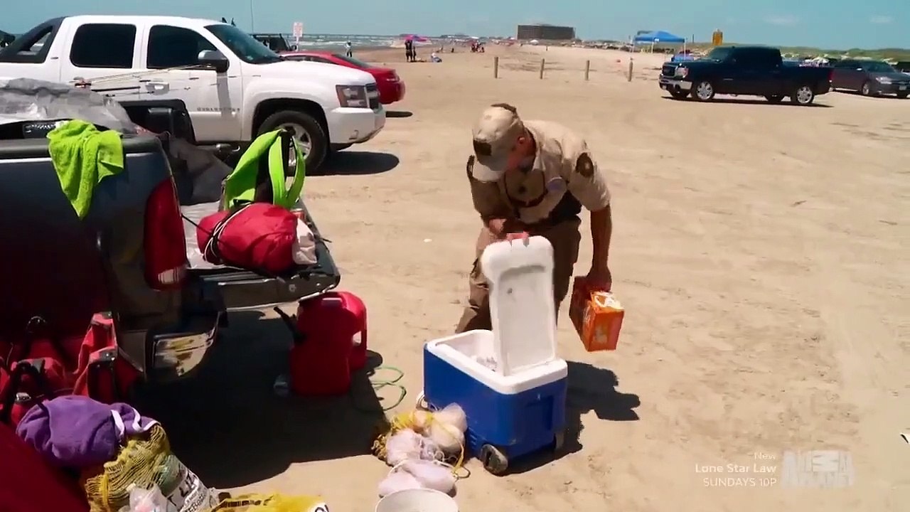 Lone Star Law - Se3 - Ep09 - When Deer Attack HD Watch