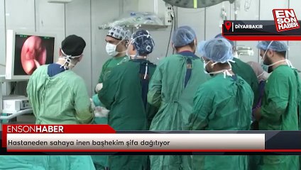 Hastaneden sahaya inen başhekim şifa dağıtıyor