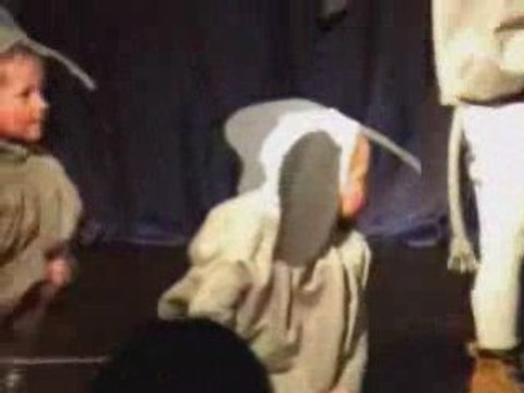 21 Décembre Lucas Spectacle de l'école