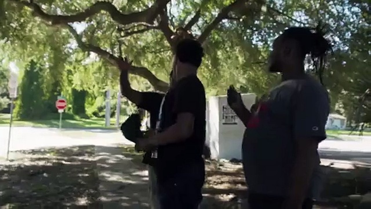 Last Chance U - Se4 - Ep01 - Ep08 - Hustlers Survive HD Watch