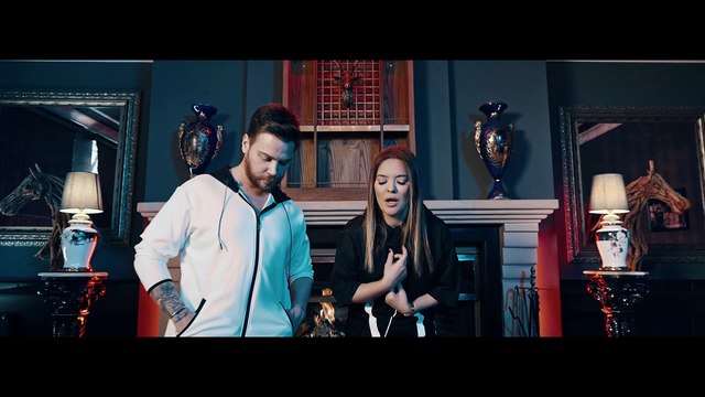 Sinan Akçıl & Demet Akalın - Yalan - Lie - Turkish Music