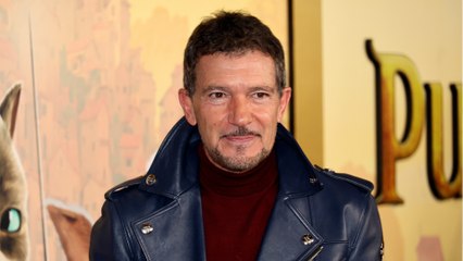 Voici - Antonio Banderas : comment sa crise cardiaque a "entièrement" changé sa vie