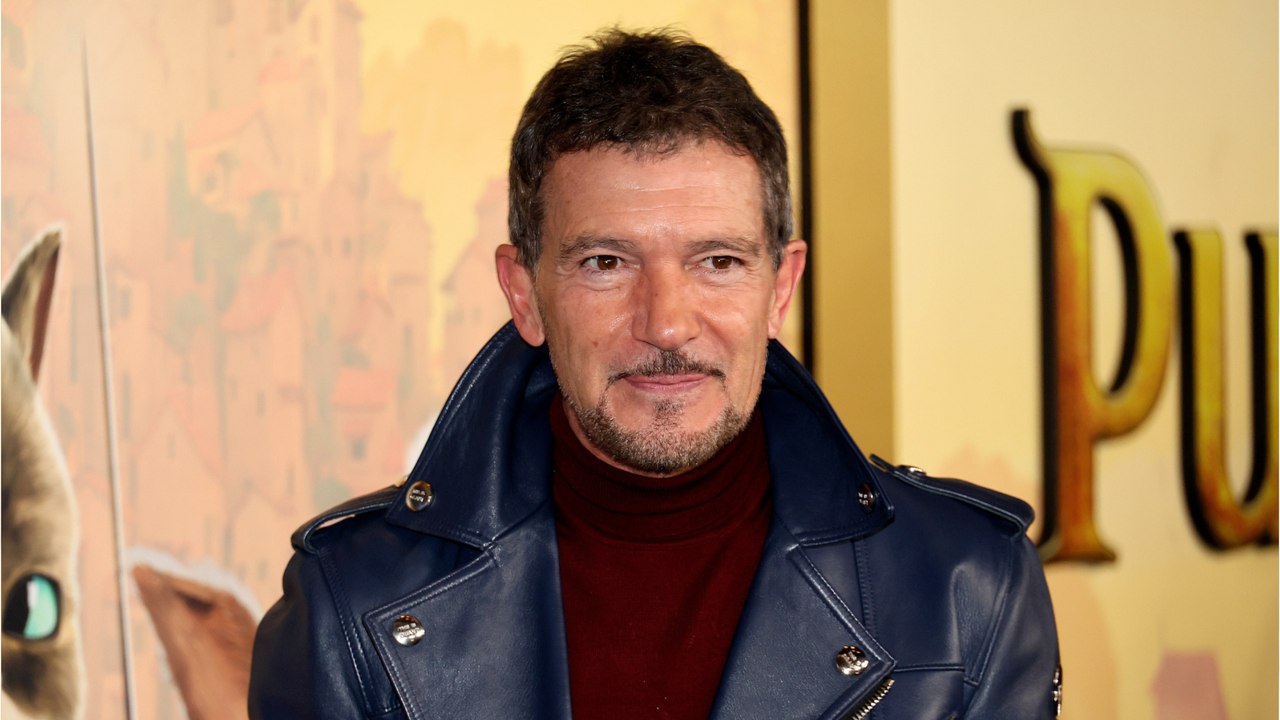 Voici - Antonio Banderas : comment sa crise cardiaque a "entièrement" changé sa vie