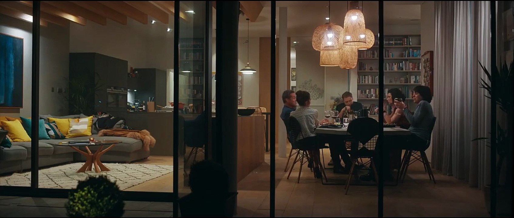 Dîner à l'anglaise Bande-annonce VO STFR