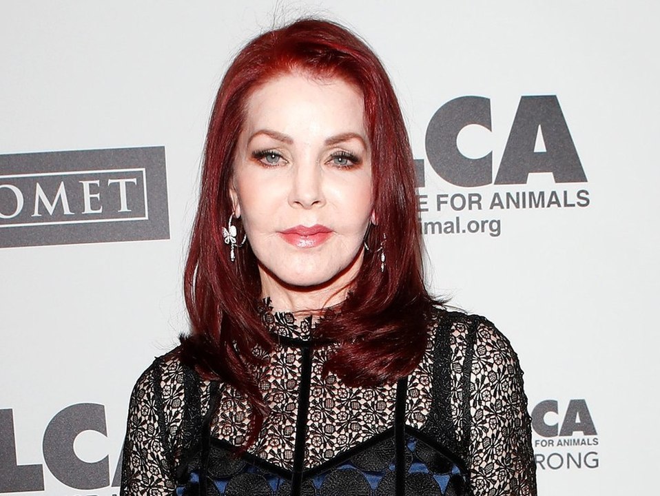Priscilla Presley verspricht ihren Enkelkindern vollen Schutz