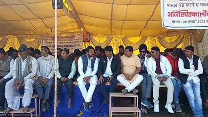 नीमच प्रशासन के खिलाफ बालकिशन धाकड़ का धरना लगातार जारी