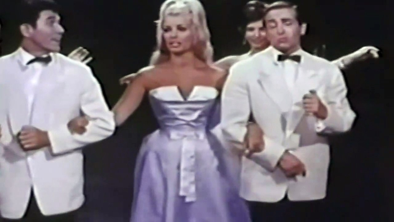 “Das Süße Leben” — VIVI BACH | from “Das Süße Leben” | International Scopitones! | JUKEBOX MUSIC VIDEOS FROM THE ‘60’S!