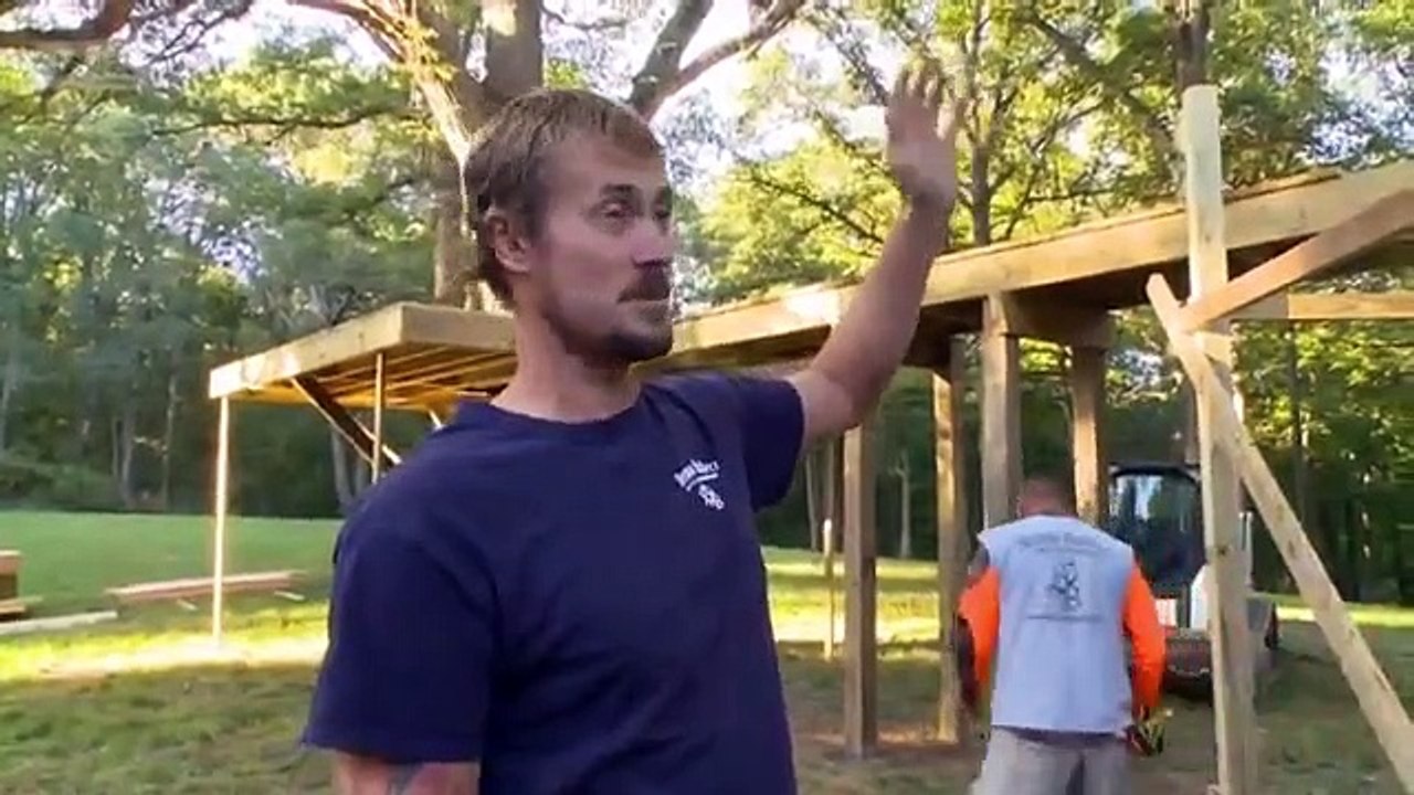 Lake Life - Se2 - Ep08 - Ultimate His and Hers Treehouses HD Watch