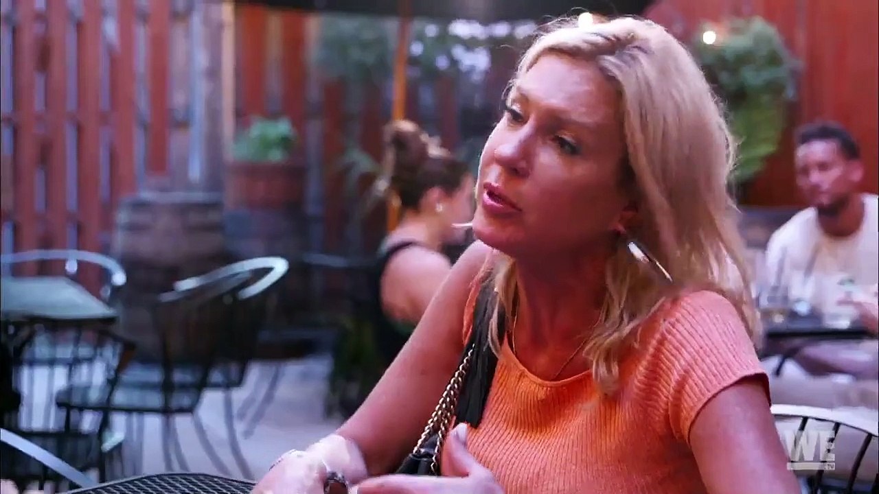 Love Blows - Se1 - Ep02 - Patti Goes Nuclear HD Watch