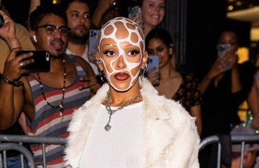 Doja Cat enfrentó a los que se burlaron Britney Spears por afeitarse la cabeza