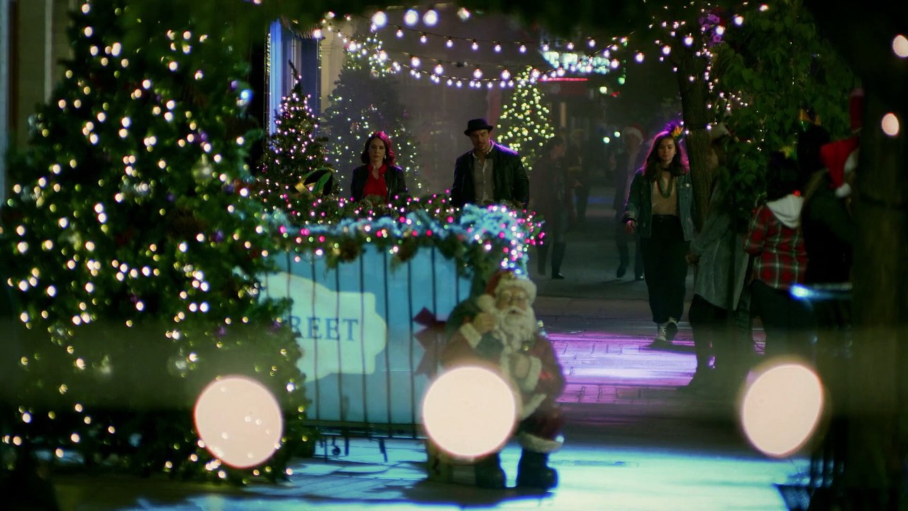 The Road Home for Christmas | Trailer (2019) | Marla Sokoloff, Rob Mayes, Marie Osmond