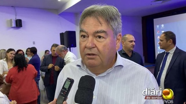 Lindolfo Pires afirma que tentará ‘unir a fissura’ entre João Estrela e o prefeito Tyrone em Sousa