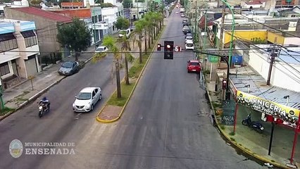 Un tremendo choque en Ensenada dejó como saldo a dos jóvenes heridos