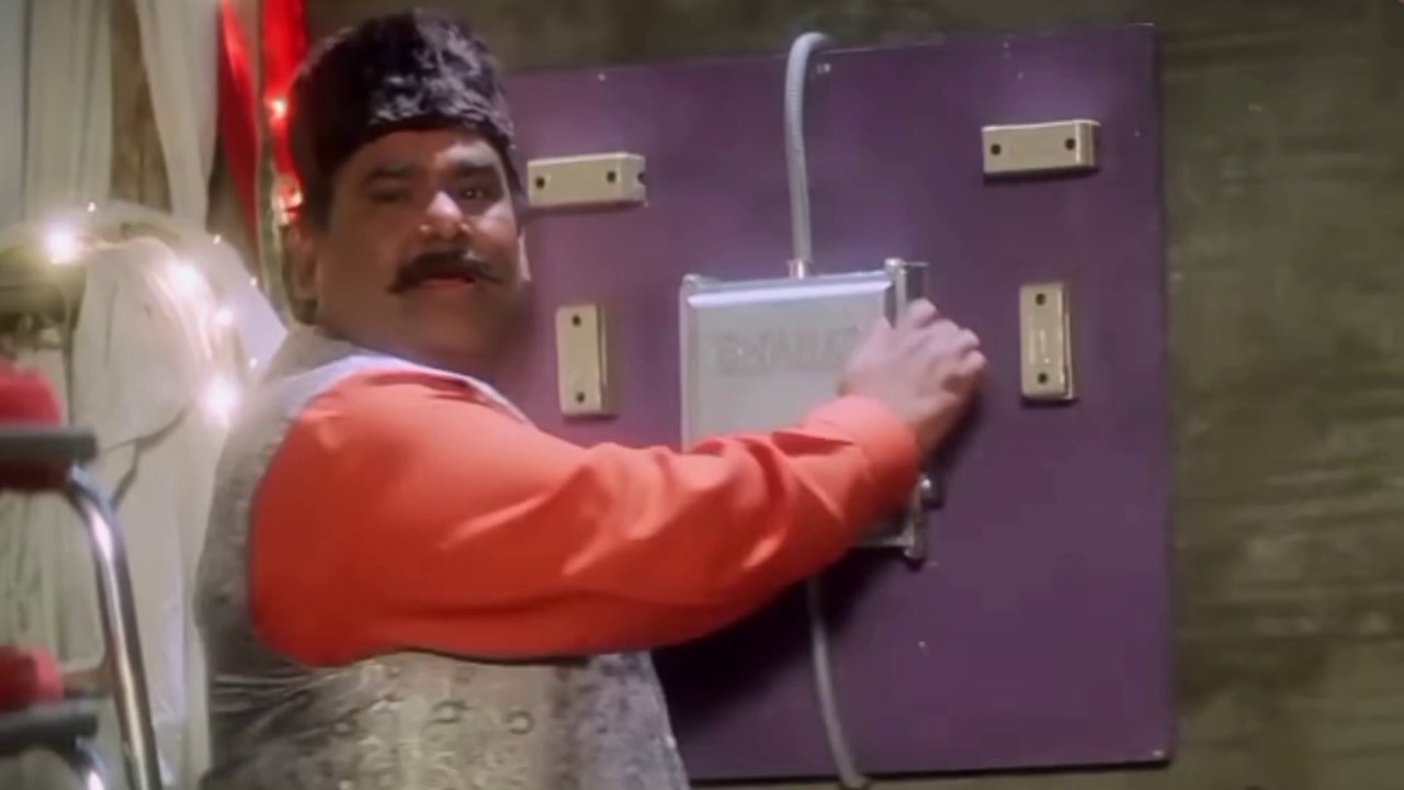 Hindi comedy, Bollywood comedy bollywood comedy scheen. Govinda actor comedy. Actor Govinda. Bollywood comedy video, bollywood famous Comedy for govinda Govinda hindi film actor had kar di aapne moovey