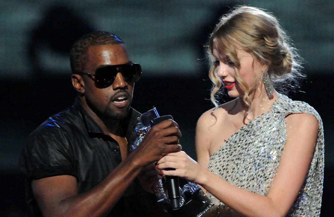 Taylor Lautner thought it was part of planned 'skit' when Kanye West interrupted Taylor Swift at MTV VMAs in 2009