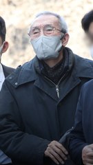 '깐부' 오영수, 강제추행 혐의 첫 재판서 "처신 잘못한 것 같다"