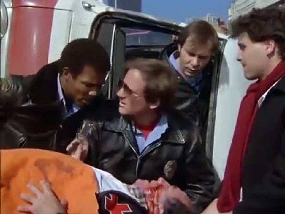 Hill Street Blues - Se6 - Ep11 - Two Easy Pieces HD Watch