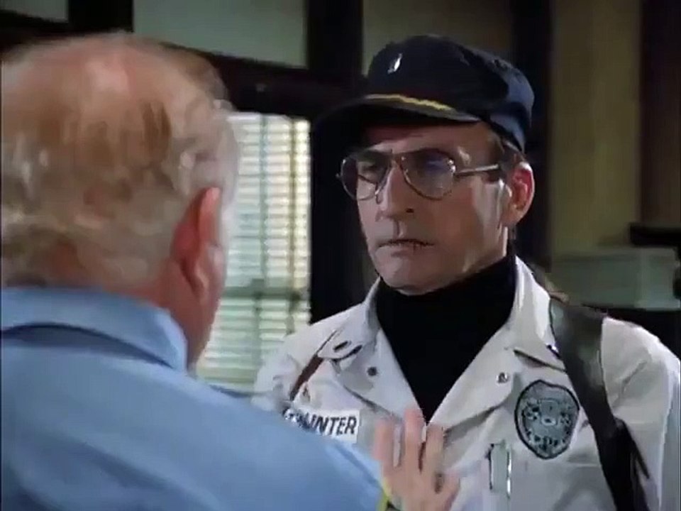 Hill Street Blues - Se6 - Ep16 - Remembrance of Hits Past HD Watch