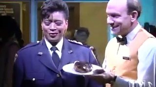 Night Court - Se9 - Ep05 - Pop Goes the Question. HD Watch