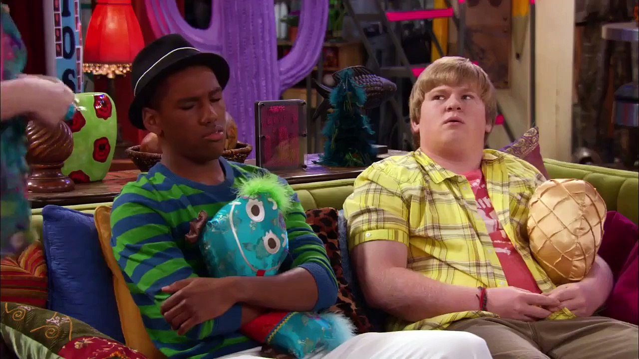 Sonny With A Chance - Se2 - Ep18 -A So Random Halloween Special HD Watch