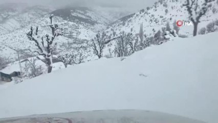 Nefes darlığı yaşayan hasta paletli ambulansla alındı