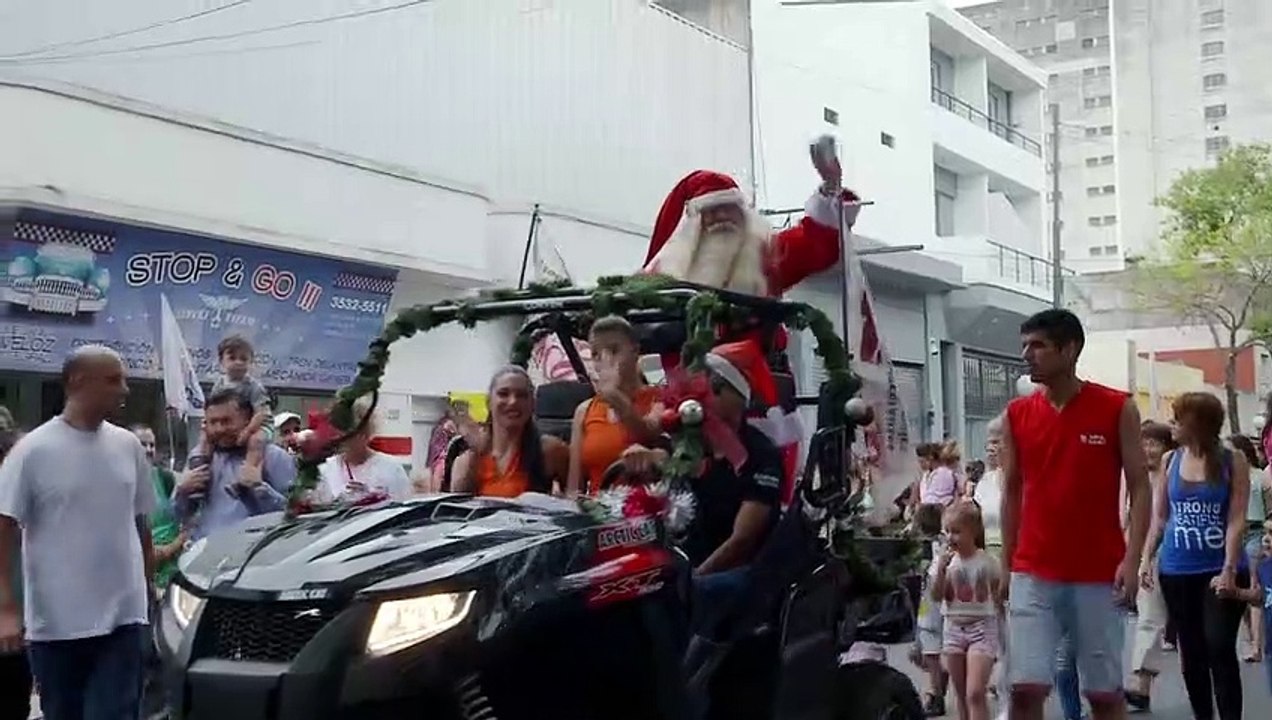 Todo el año es Navidad | movie | 2018 | Official Trailer