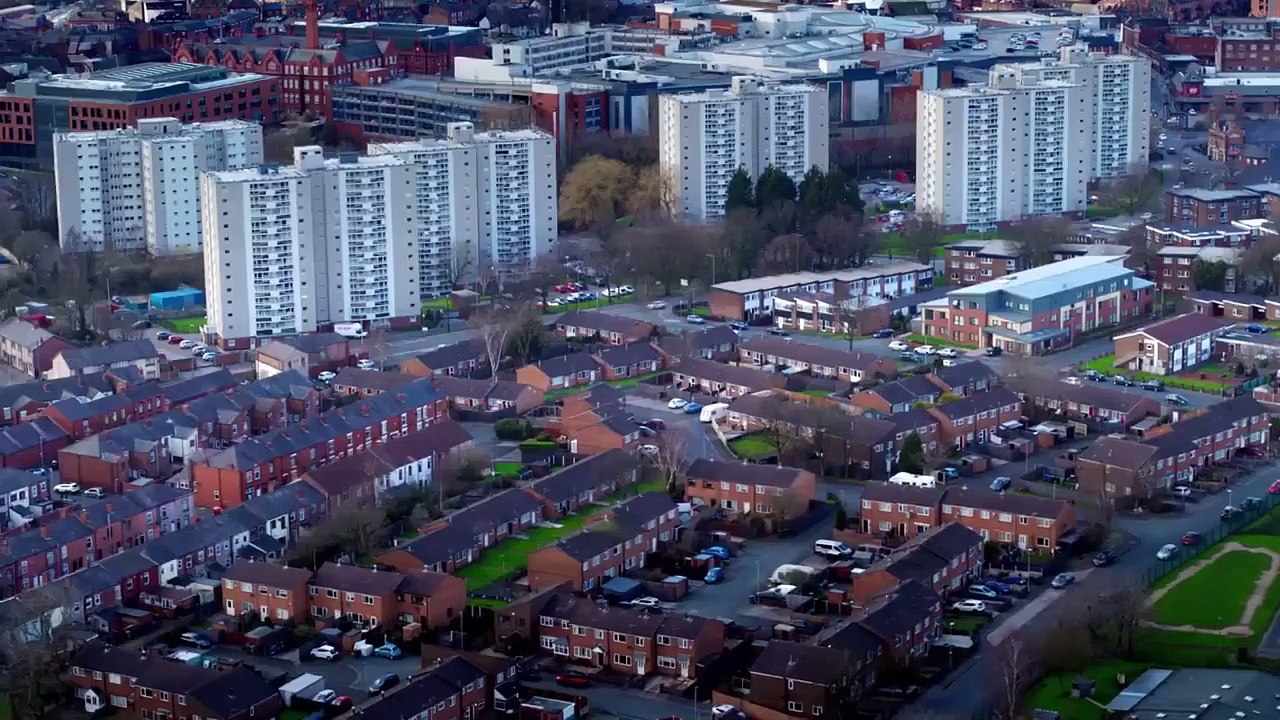 Nightmare Tenants, Slum Landlords - Se7 - Ep05 HD Watch
