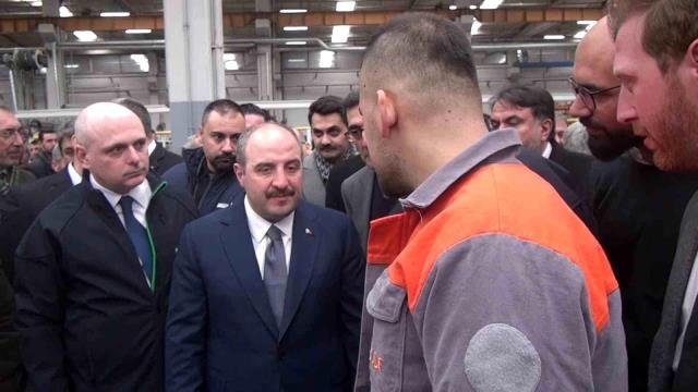 Bakan Varank, Balıkesir'de fabrikaları inceledi