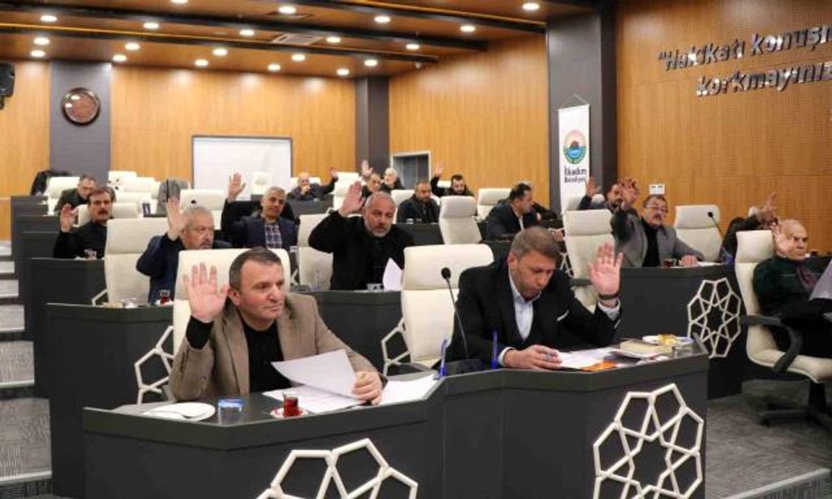 İlkadım meclisinden kredilere 'onay', arsa satışına 'ret'