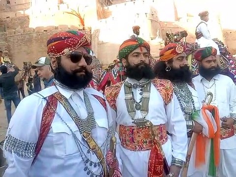 Video: पाली के गणपत सिंह बने मिस्टर डेजर्ट, बीकानेर की गरिमा विजय बनी मिस मूमल