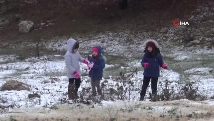 Muğla'da beklenen kar yağışı başladı