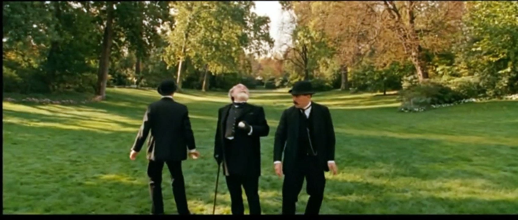 Adèle y el misterio de la momia | movie | 2010 | Official Trailer