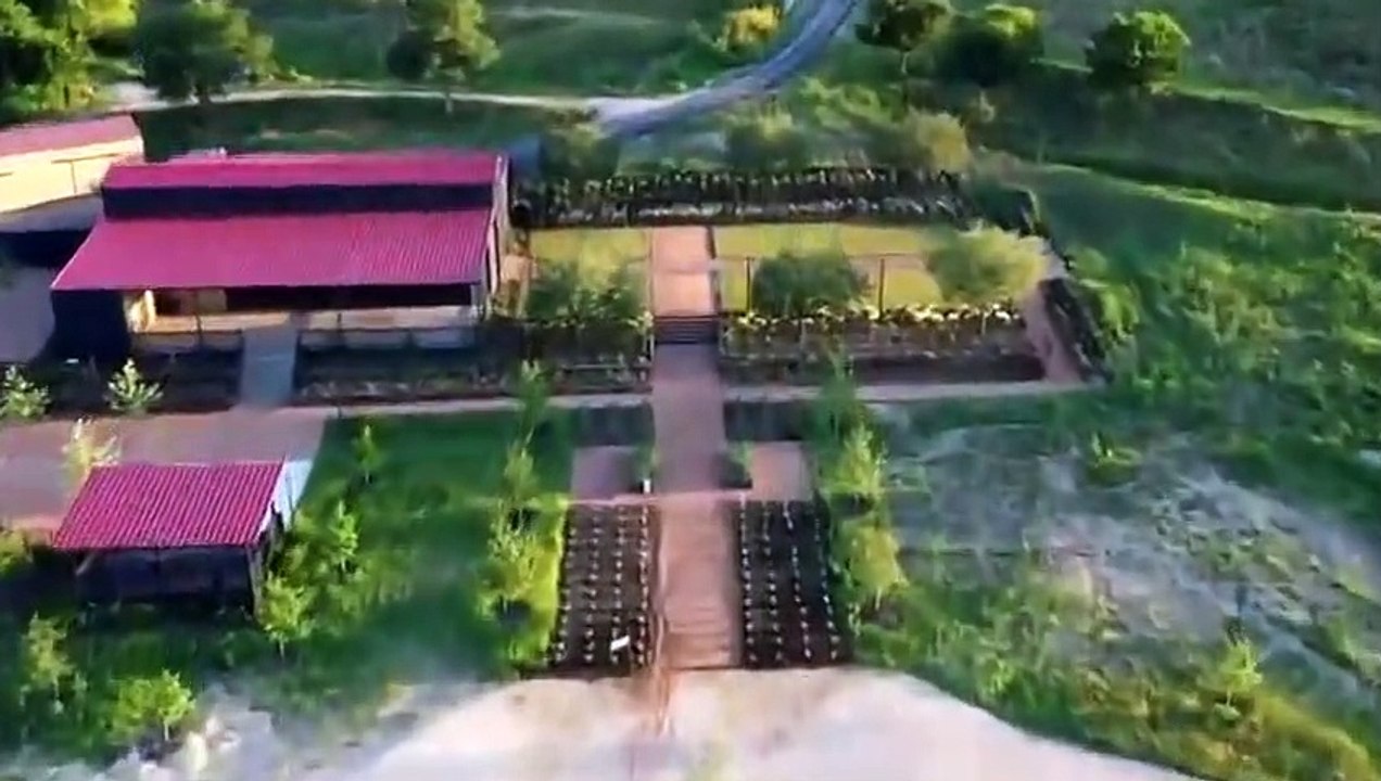 Pool Kings - Se8 - Ep04 - Ranch on Pool Resort HD Watch