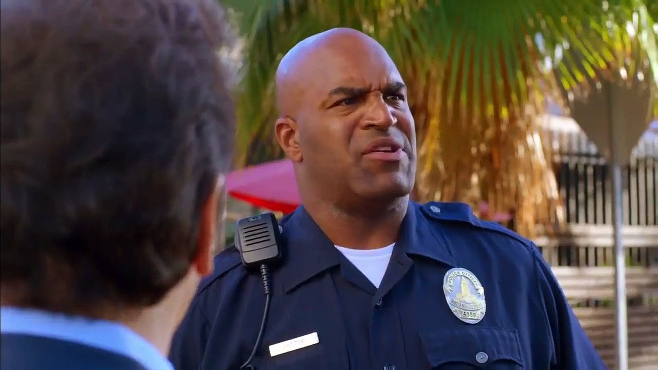 Real Rob - Se1 - Ep04 - VIP Treatment HD Watch